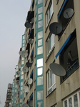 25013 Satellite dishes on building.jpg